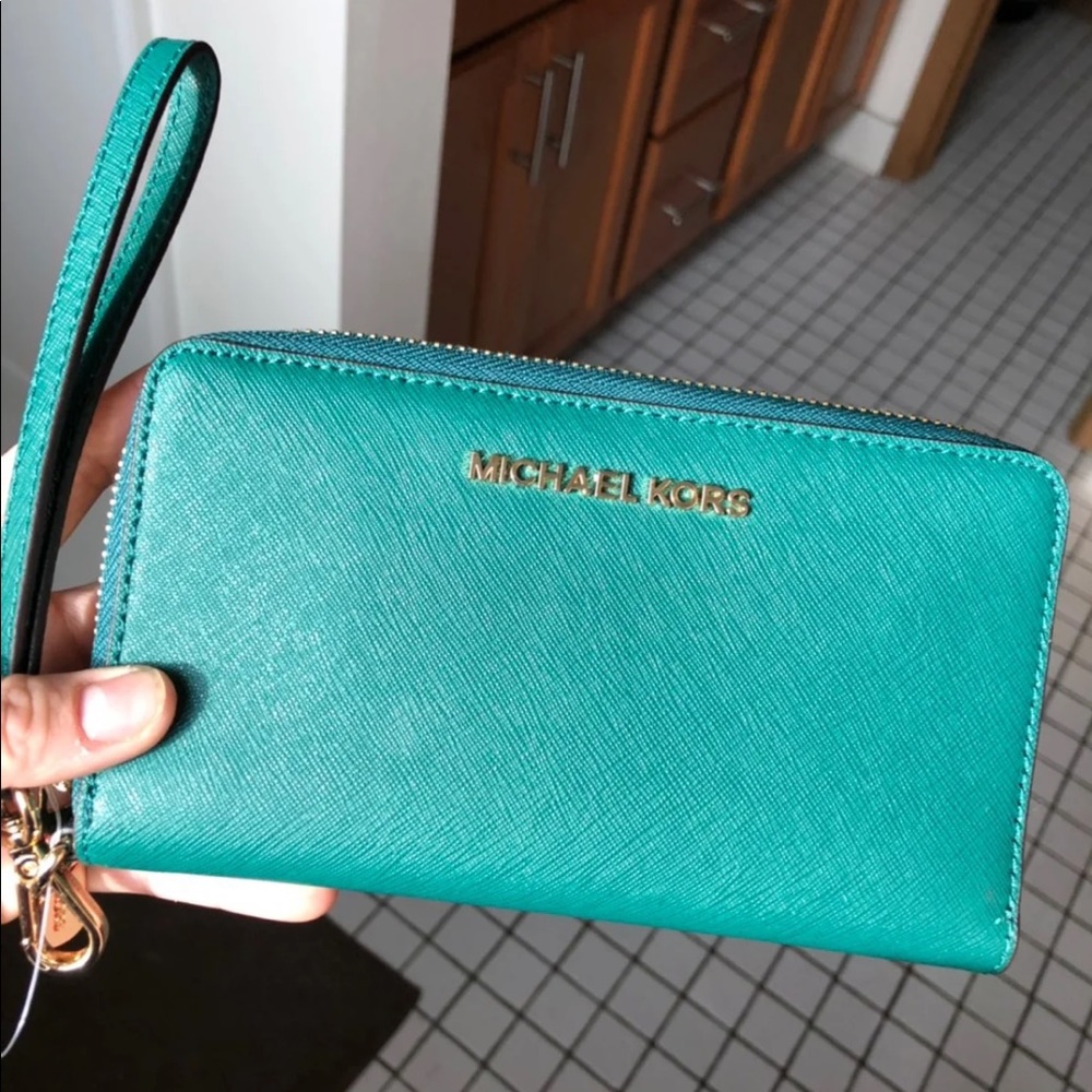 Michael Kors Turquoise Wallet
